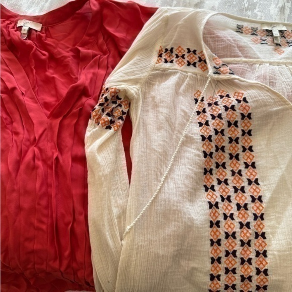 Joie duo of blouses perfect for a modern wardrobe size S,XS red hue and orange